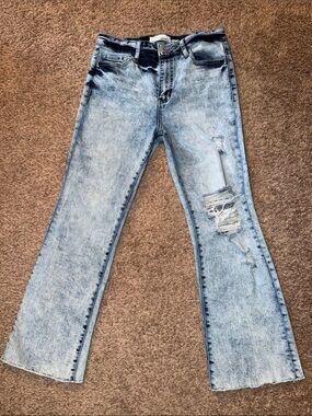 Vervet Bella High Rise Cropped Jeans. Size 29
